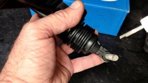 Главный цилиндр сцепления продлеваем жизнь, залипает педаль. Нюансы при выборе цилиндра Ford Transit