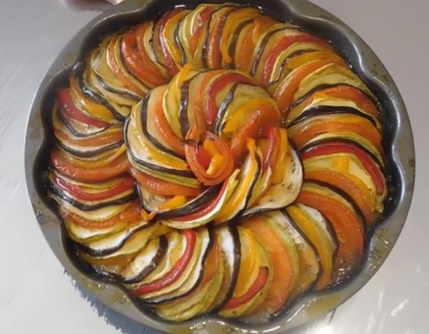 Запеченые овощи, рататуй, приготовление ,кухня крош