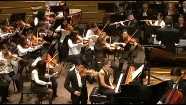 Beethoven Triple Concerto, Movement III: Rondo alla polacca смотреть онлайн