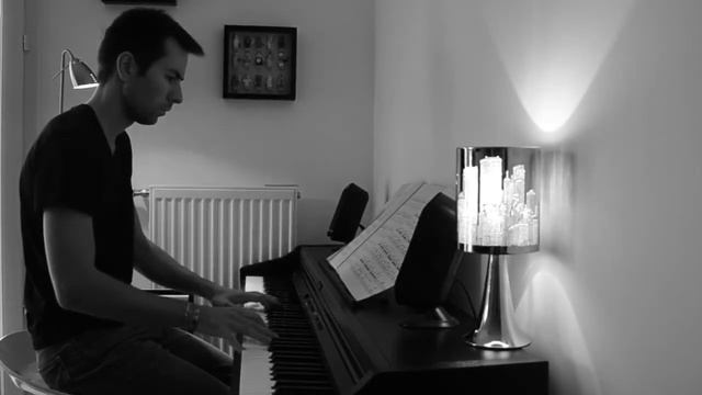 Reprise "Comptine d'un autre été" Yann Tiersen (piano version) смотреть онлайн