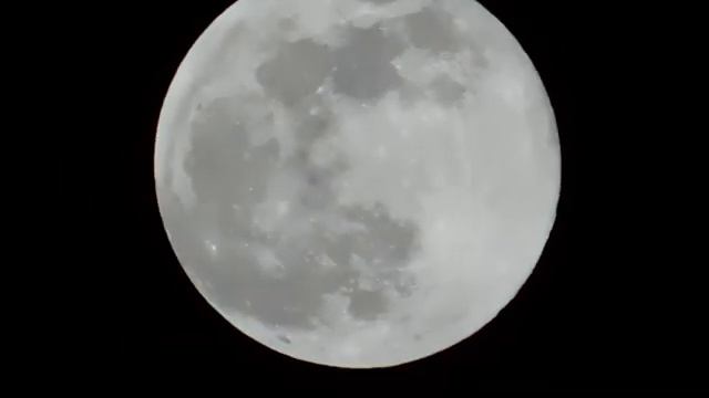 Луна Янди смотреть онлайн