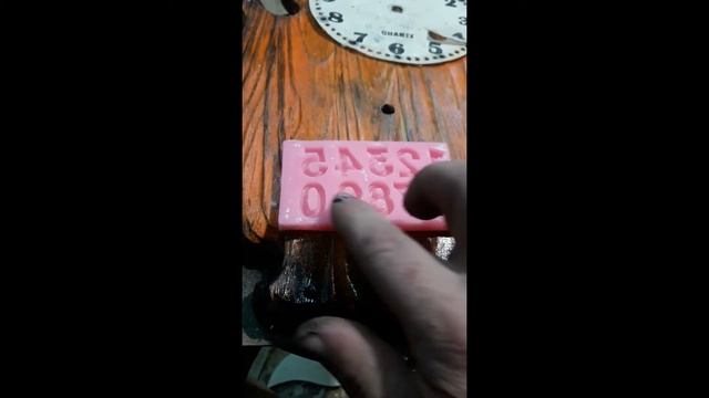 Авторские настенные часы "Огонек". смотреть онлайн