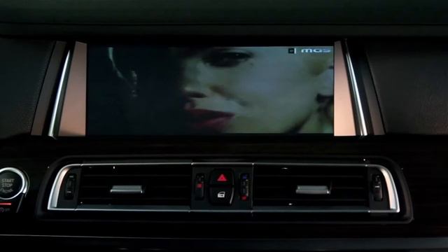 BMW 7 series (F01/02) + BGT-MNS42 - мультимедийные возможности на штатном мониторе смотреть онлайн
