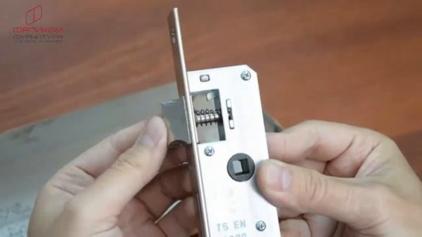 Корпус врезного замка с защелкой Kale Kilit 253. Распаковка