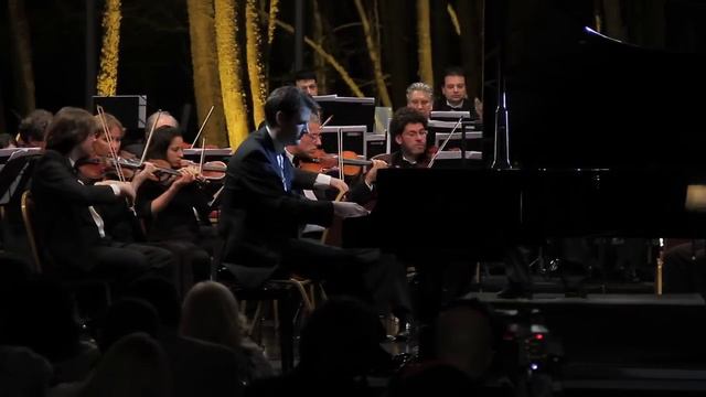 Orquesta festival de Ushuaia & Michael McHale смотреть онлайн