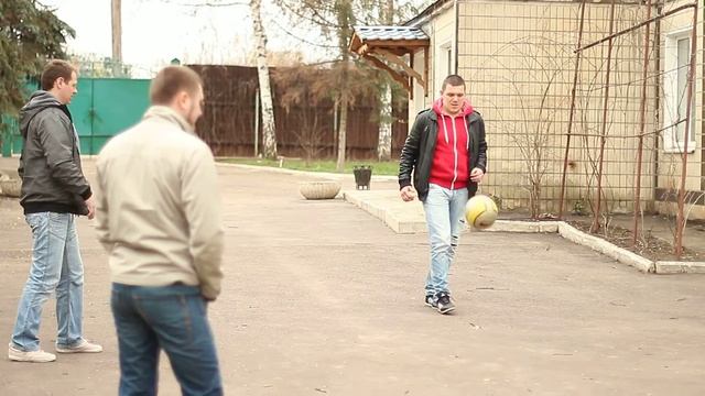Canon EOS 600D + Canon EF 50mm - f1.4 смотреть онлайн
