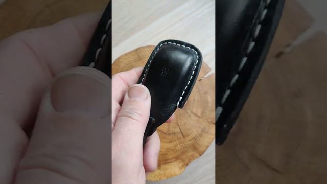 Черный чехол для ключа Mercedes смотреть онлайн