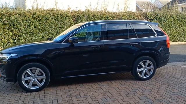 201D16178 - 2020 Volvo XC90 B5 Momentum, AWD, Leather Interior With Heated ...