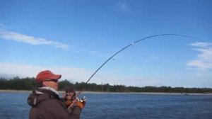 крутая рыбалка в магадане 2015