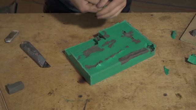 ЛИТЬЕ ТОПОРА ИЗ ПОРОЛОНА В СИЛИКОН смотреть онлайн