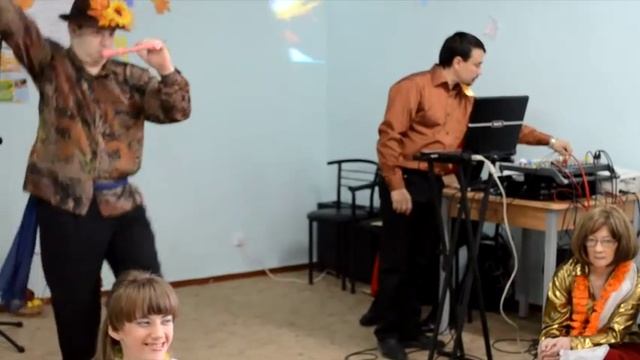 "Планета милосердия" юбилей золотая осеньPLANETA MILOSERDIA IUBILEI ZOLOTAIA OSENI смотреть онлайн