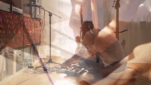 5 minutes, 5 beats, 5 poems - a journey смотреть онлайн