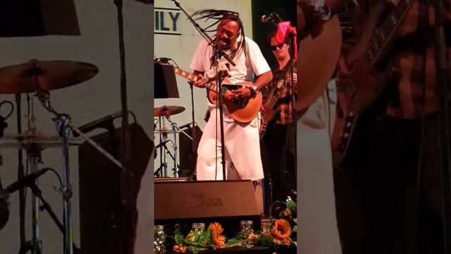 Eric Gales with Robert Jon & The Wreck. Guitar duel with Henry James. KTBA VII. 22 Feb 2022. смотреть онлайн