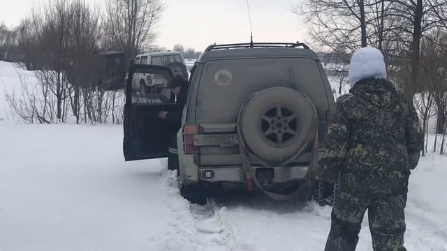Первый шашлычный выезд 2021 г. УАЗ, Patrol, Jeep , Pajero Terminator, Pajero 2, Land Cruiser и Нив смотреть онлайн