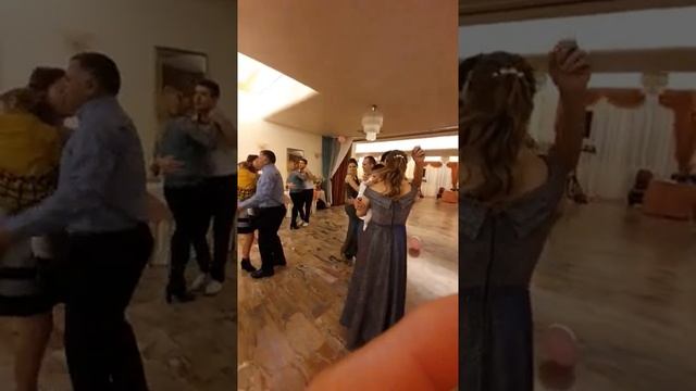 Италия миллион алых роз для моих сына, невестки и внучки.крещение внучки смотреть онлайн