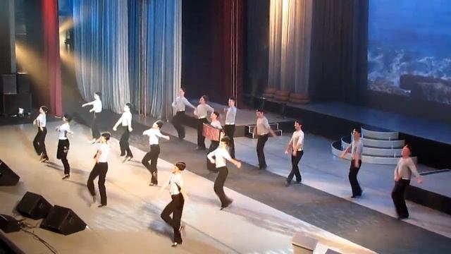 Хореографический ансамбль "Барыня". Матросский танец смотреть онлайн