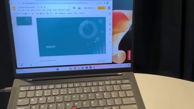 Lenovo ThinkPhone by Motorola: uno smartphone CLASSICO SOLO ALL'APPARENZA смотреть онлайн