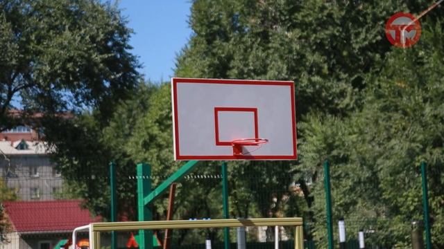 Новый сквер на Октябрьской, 189 полностью готов. Специальная комиссия приняла объект смотреть онлайн
