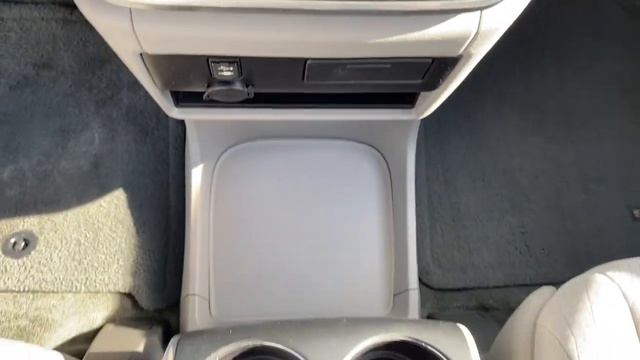 2015 Toyota Sienna Green Bay, Appleton, Oshkosh, De Pere, Kaukauna WI 52107A смотреть онлайн