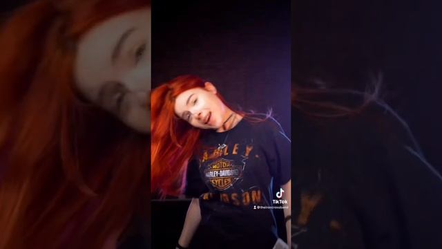 Red Bomb of The Iron Cross - Make-up Tutorial смотреть онлайн