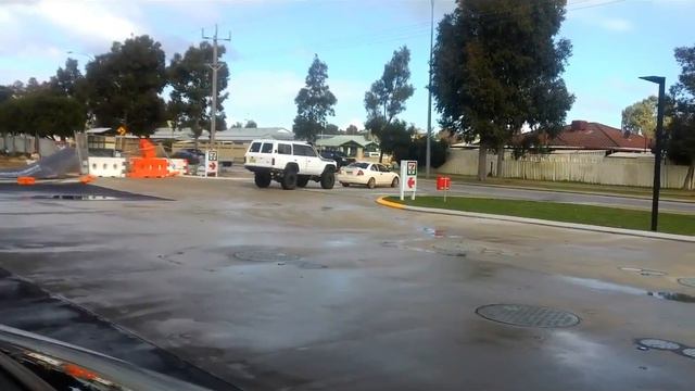 Toyota Landcruizer Rescued By Mitsubishi Lancer.