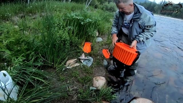 Поехали рыбачить и нашли секретную базу. Нам сказали молчать, но мы рискнули. ПРОДОЛЖЕНИЕ/Бирюкса # смотреть онлайн