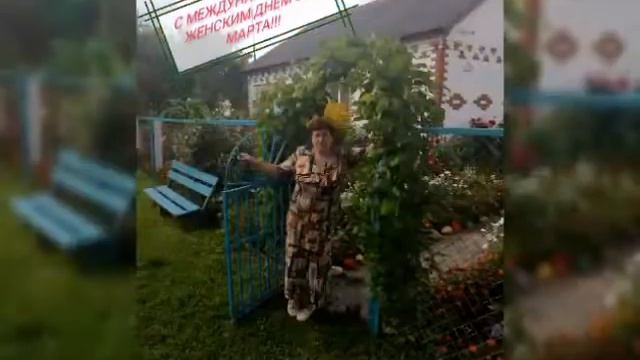 Дорогая, любимая мамочка, с 8-м мартом тебя! Люблю тебя очень 😘😘😘 смотреть онлайн