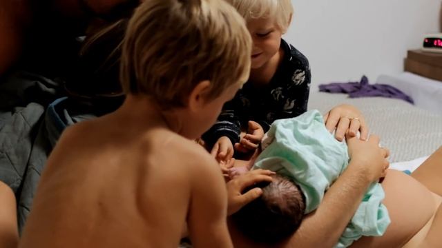 My Third Home WATER BIRTH - Vegan Family смотреть онлайн