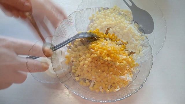 Салат ЛЮБИМЫЙ. Просто Вкусно по-домашнему. Рецепты. смотреть онлайн