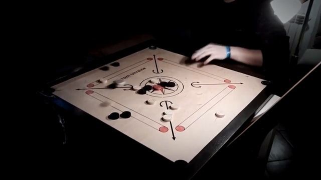 Игра Carrom в Old Rabbit смотреть онлайн