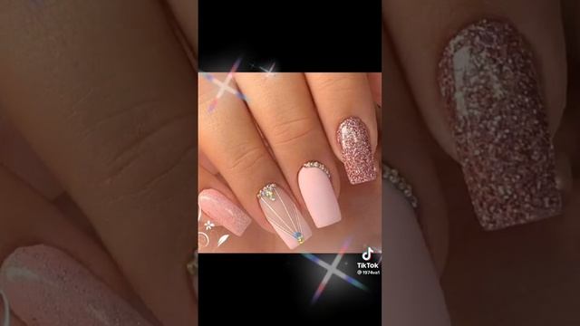 krasivyye manikyur#nogti#shorts смотреть онлайн