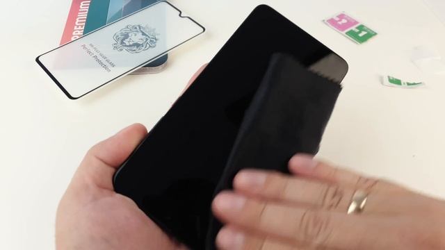 Как ребёнку легко и идеально наклеить ? защитное стекло ? - один способ для всех ? смотреть онлайн