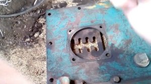 ЮМЗ-6 выбивает передачи ! КАк зделать