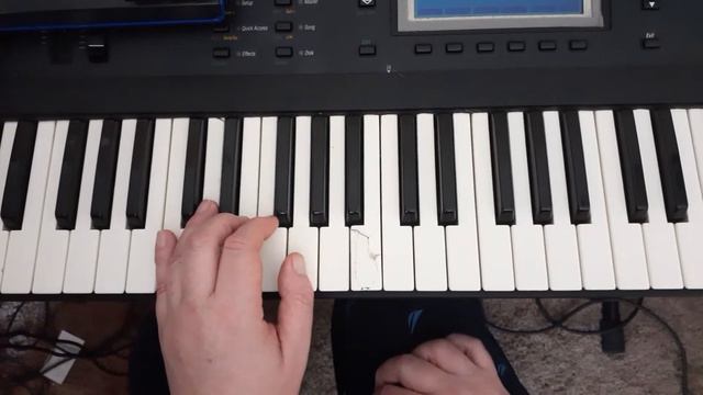 Mary Had A Little Lamb with LH Chords смотреть онлайн