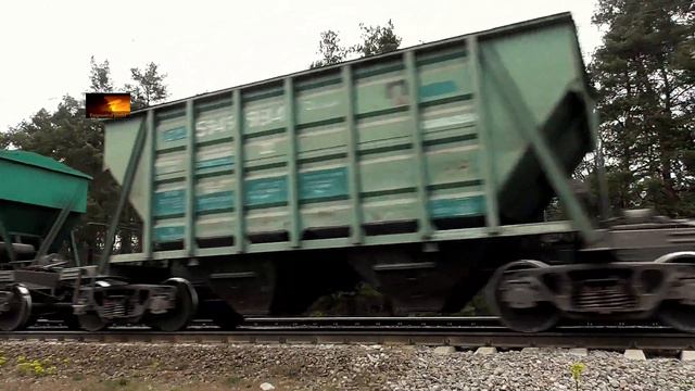 ВЛ80К-736 с грузовым поездом