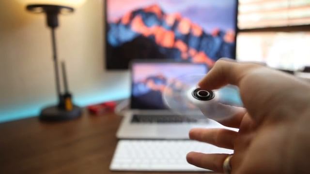 Hand Spinner - игрушка вертушка 2017! смотреть онлайн
