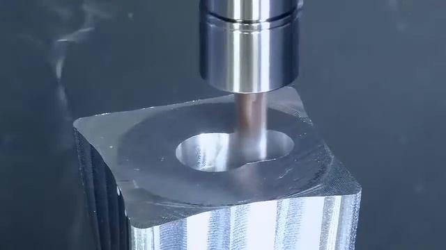 Фрезерный станок DMG | milling-machine DMG смотреть онлайн