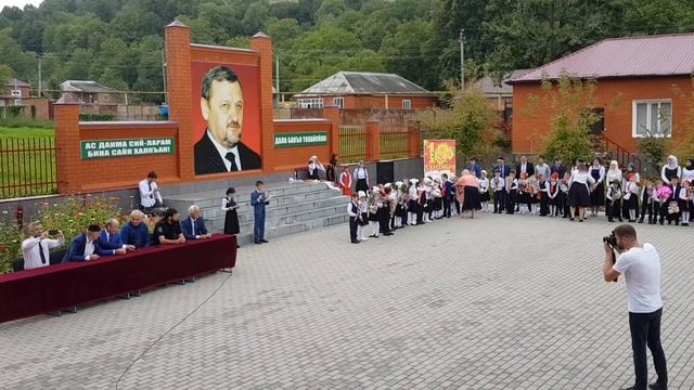 День знаний 1 сентября 2018 в Ножай-Юртовском районе смотреть онлайн