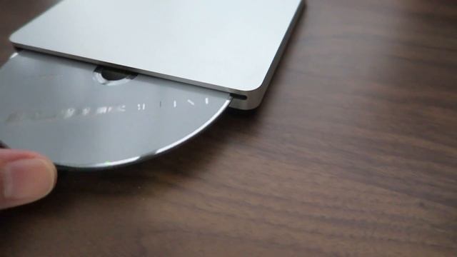 Apple USB Superdrive Reviewed! смотреть онлайн