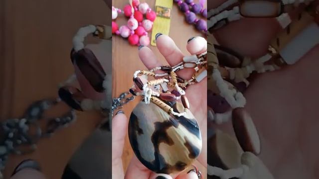 Разбираем аксессуары: стилевой типаж и колорит внешности. Прямой эфир 3 марта 2018 г. смотреть онлайн