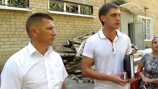 0619, зам. мэра Иван Федоров о замене окон в больнице смотреть онлайн