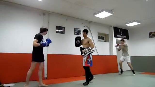 Александр Козлов, работа на пэдах, тренер Таргонский Алексей смотреть онлайн