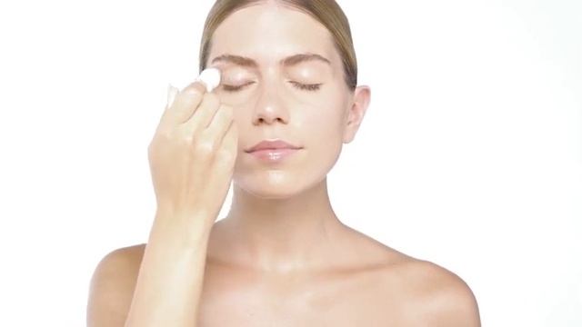 Гель для кожи вокруг глаз Declare Perfect Eye Fluid (убрать отёки/мешки/тёмные круги под глазами) смотреть онлайн