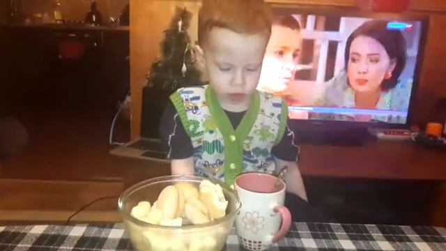 Как легко пить горячий чай и не обжечься смотреть онлайн