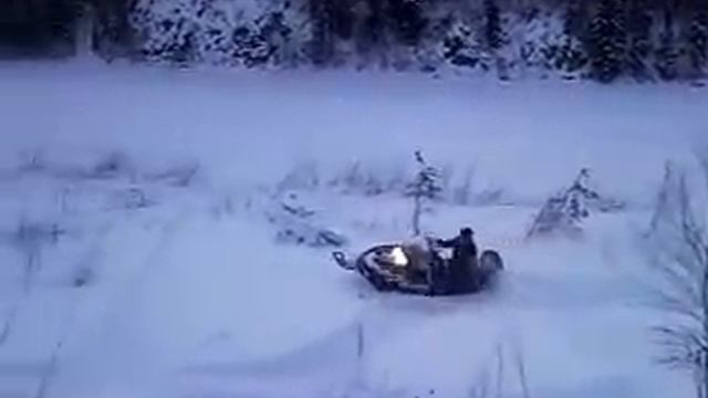 Jumps on ski doo skandic suv 600 part1 смотреть онлайн