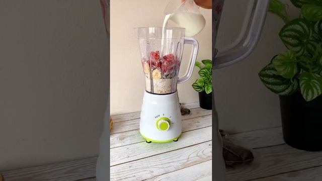Probiotics for gut health|Banana-kefir smoothie|Vickietreats смотреть онлайн