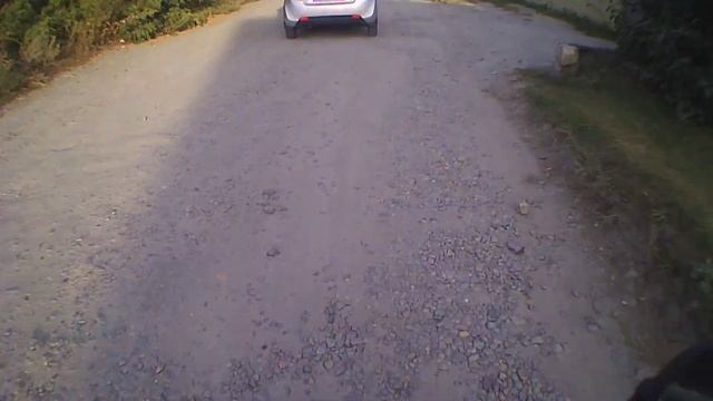 МотоБудни#4 - ОНИ НЕ ПОЙМАЮТ МЕНЯ | ПОЛЕТЕЛА КОРОБКА (ЧЕЛЯБИНСК) смотреть онлайн