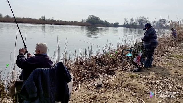 16.04 Первый улов воблы.