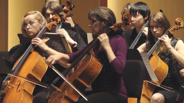 Bach Toccata and Fugue in D minor смотреть онлайн