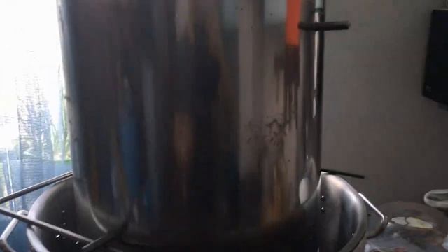 Эль на пивоварне AirBrew смотреть онлайн